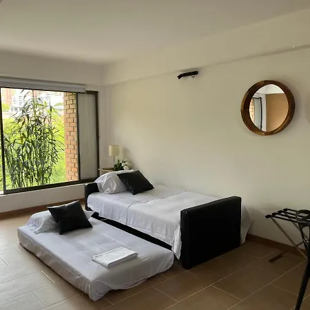 Poblado Park Apartamento-Estudio Medellin Exterior photo